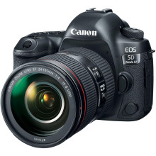 Canon EOS 5D Mark IV kit (24-105mm f / 4) L II IS USM
