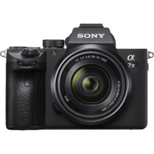Sony Alpha A7 III kit (28-70mm) (ILCE7M3KB)