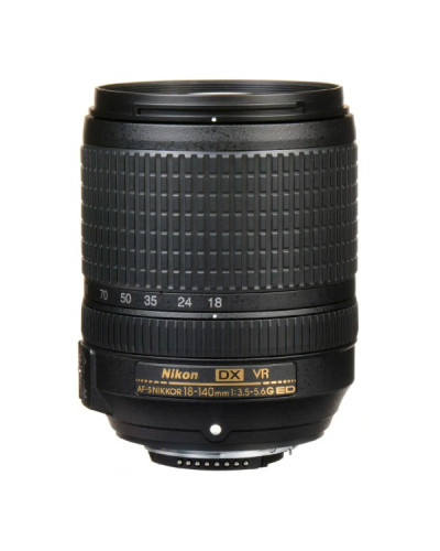 Nikon AF-S DX NIKKOR 18-140mm f/3,5-5,6G ED VR (JAA819DA)