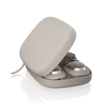 Bowers & Wilkins Px8 S2 Warm Stone