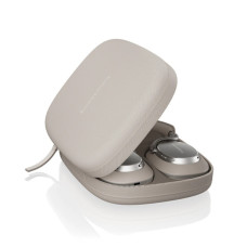 Bowers & Wilkins Px8 S2 Warm Stone