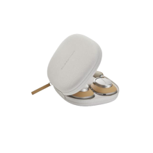 Bowers & Wilkins PX8 Tan