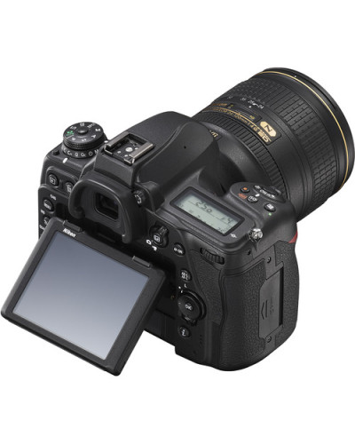 Nikon D780 kit (24-120mm) (VBA560K001)